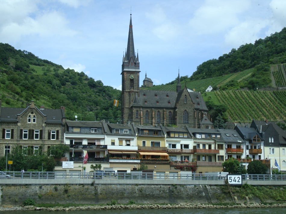 RhineRiver144s.jpg